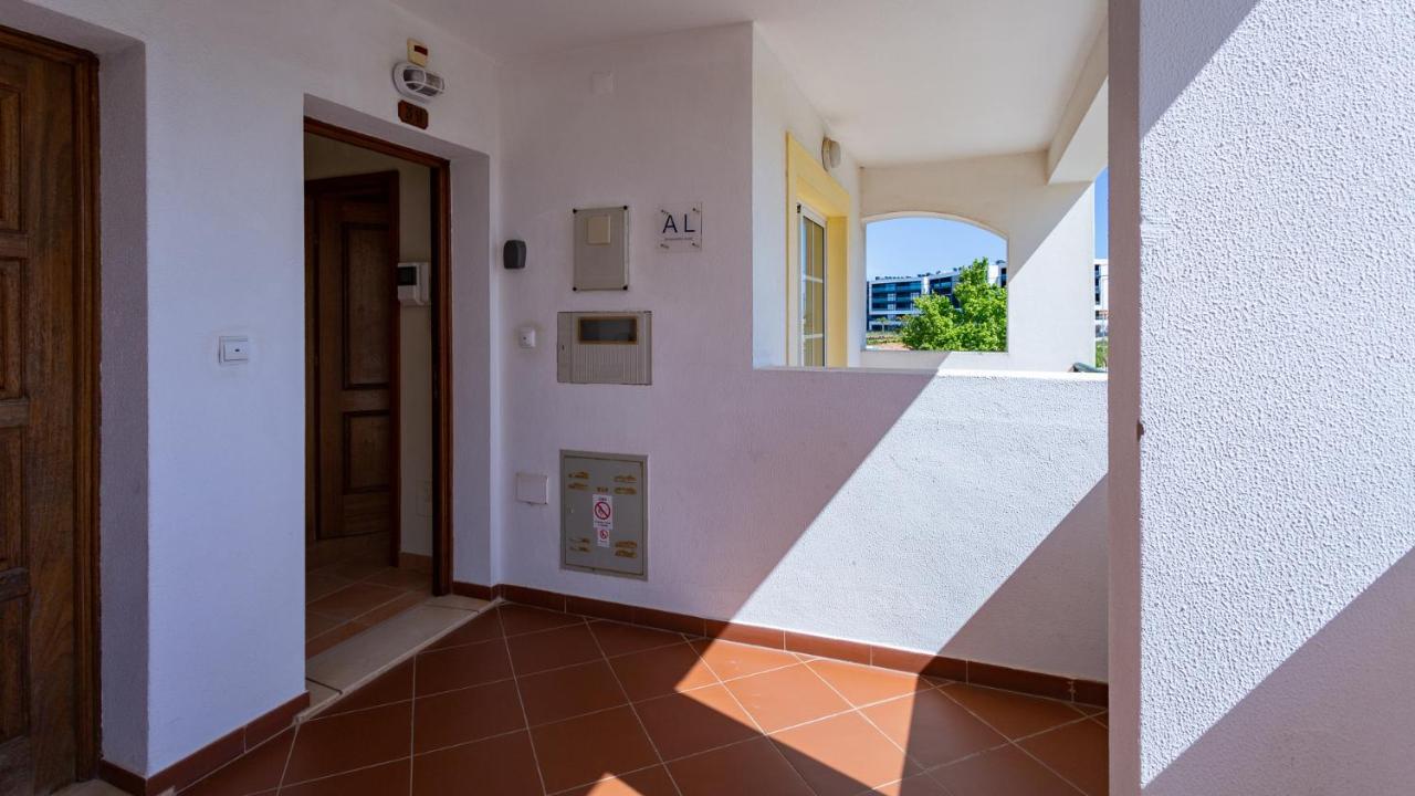 2Bdr Duplex W Ac & Pool In Portimao By Lovelystay Extérieur photo