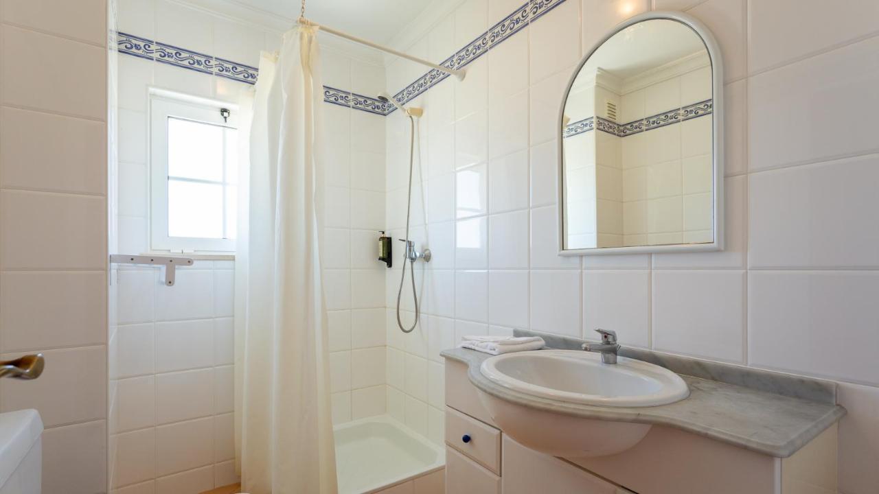 2Bdr Duplex W Ac & Pool In Portimao By Lovelystay Extérieur photo